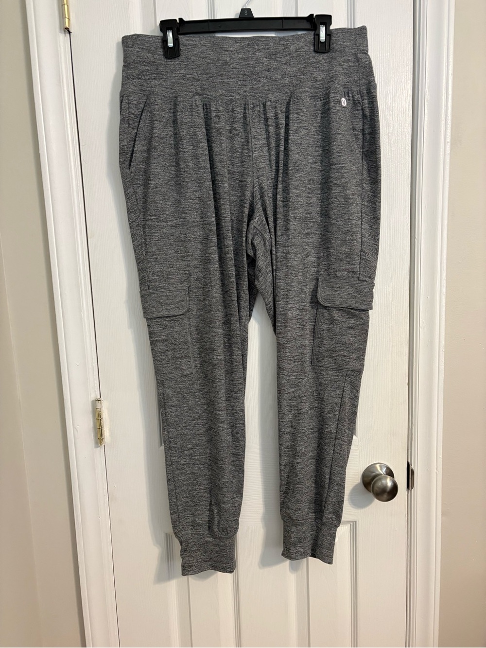 LIVI by Lane Bryant joggers